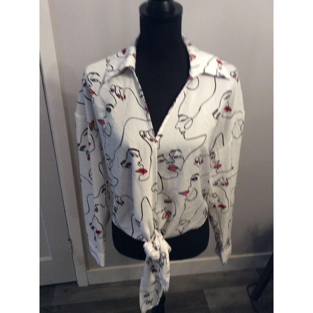 Milk & Honey Front tie Blouse XL Faces Lip Nails Womens